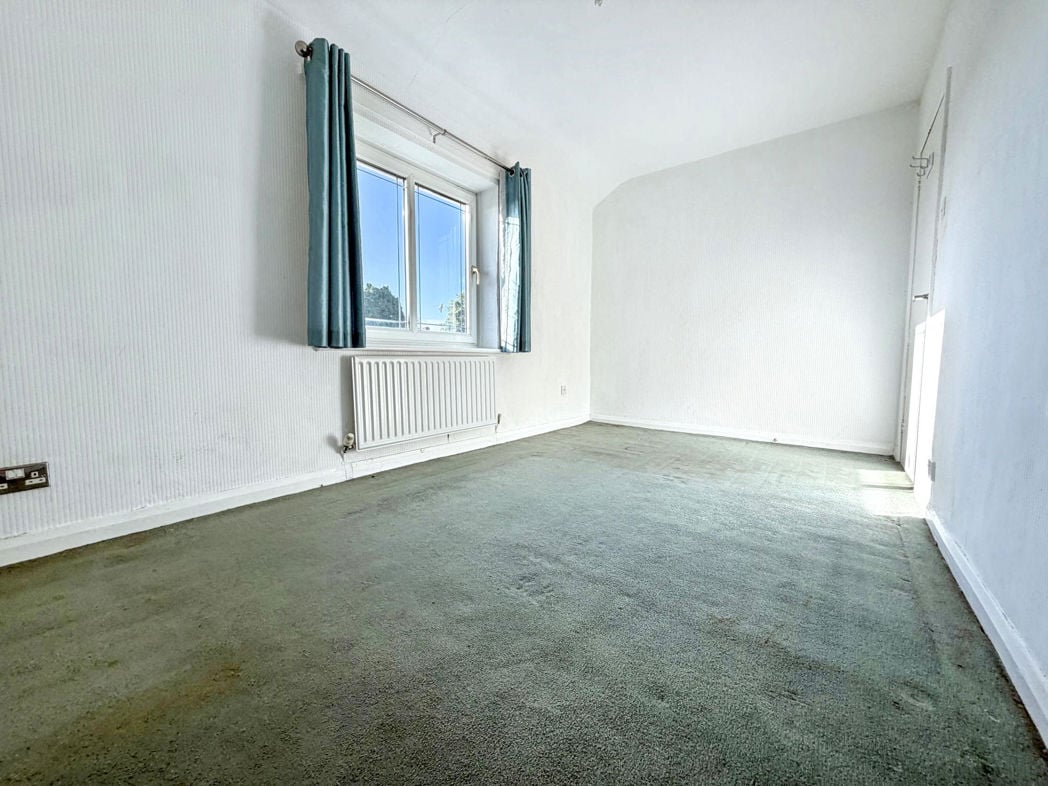 Property image 13 of 21