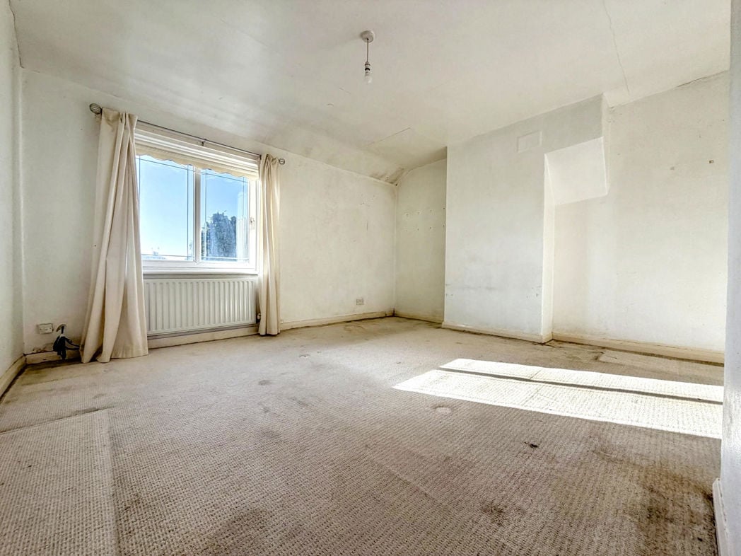 Property image 10 of 21
