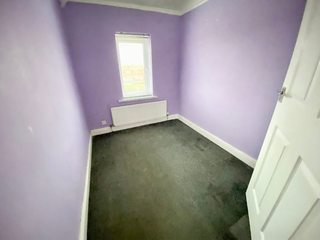 Property image 6 of 8