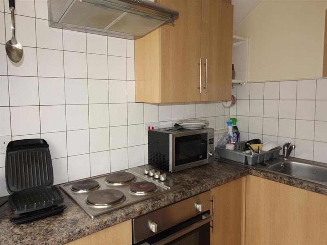 Property image 12 of 25