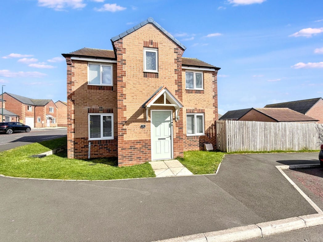 Property image 1 of 17