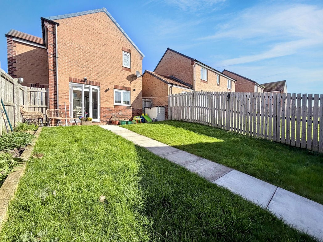 Property image 16 of 17