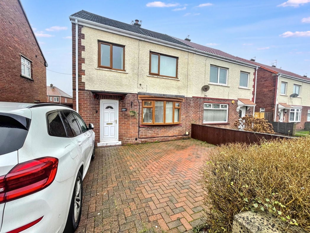 Property image 1 of 12