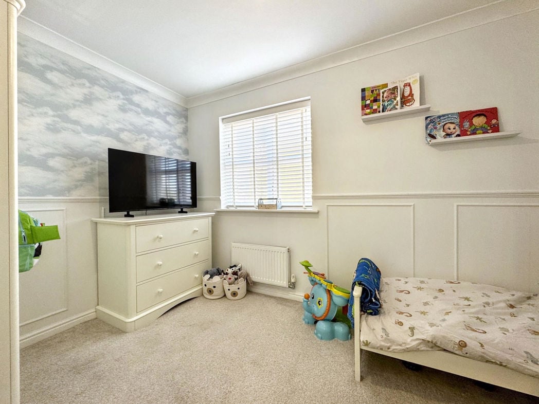 Property image 13 of 22