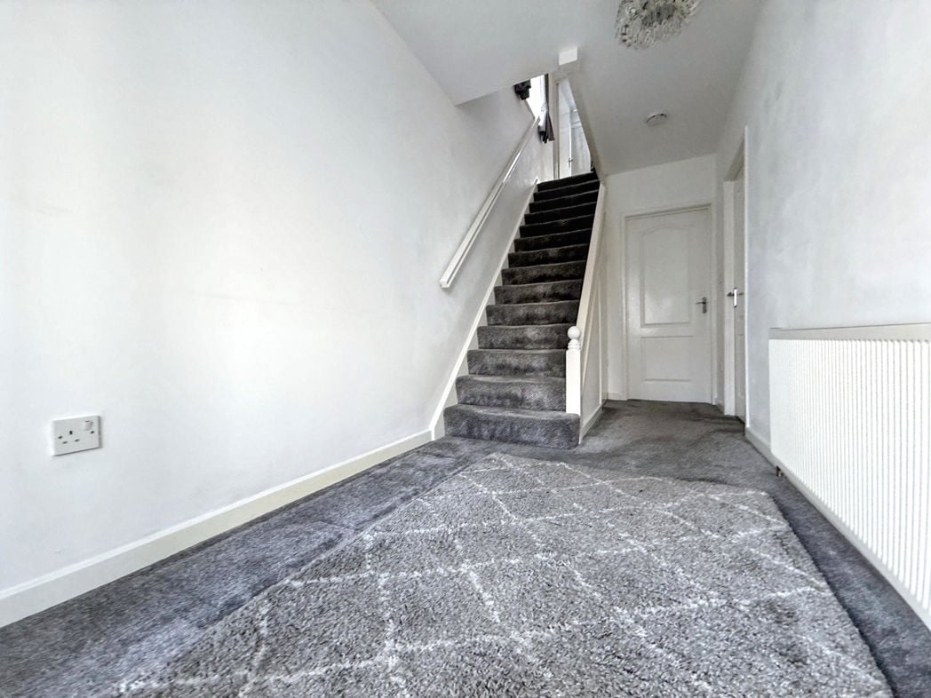 Property image 6 of 24