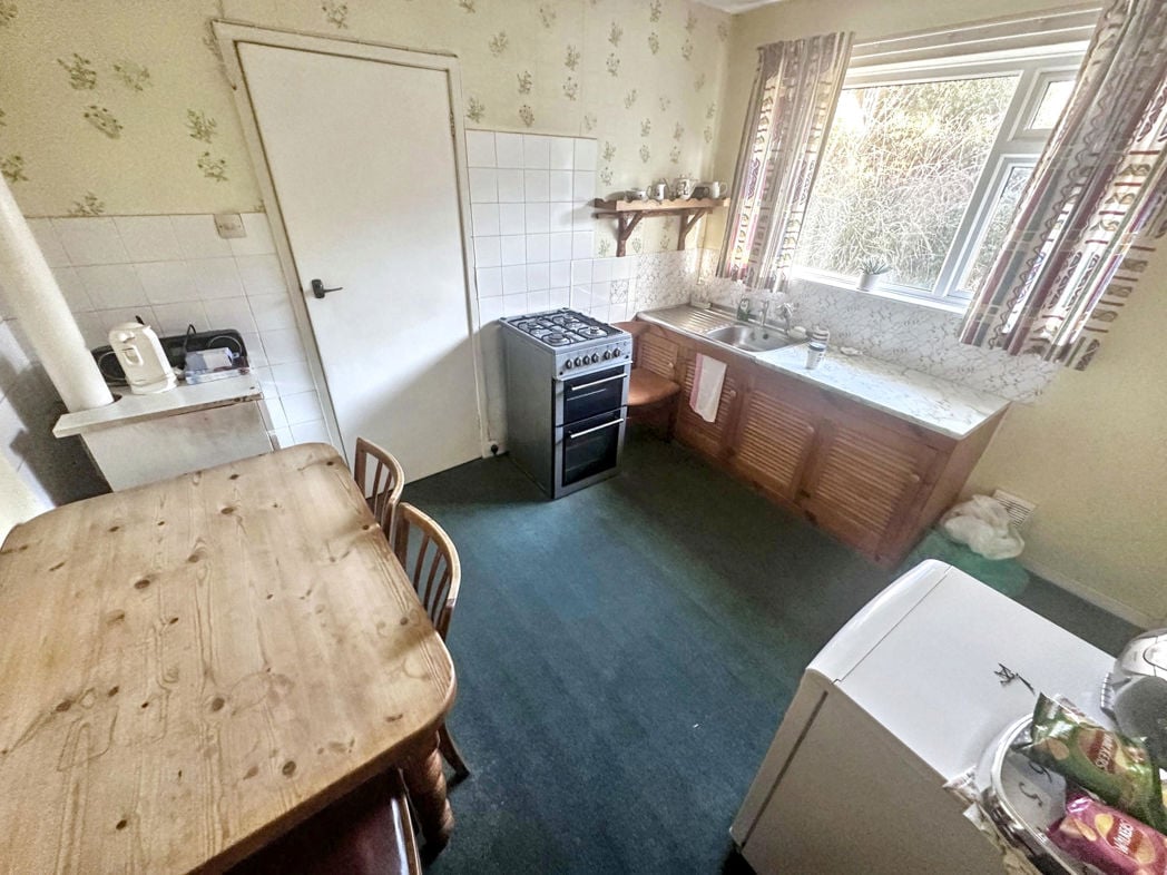 Property image 3 of 16