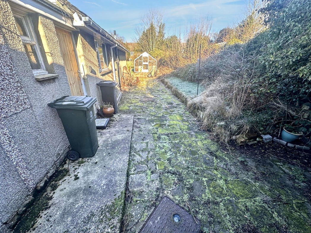 Property image 10 of 16