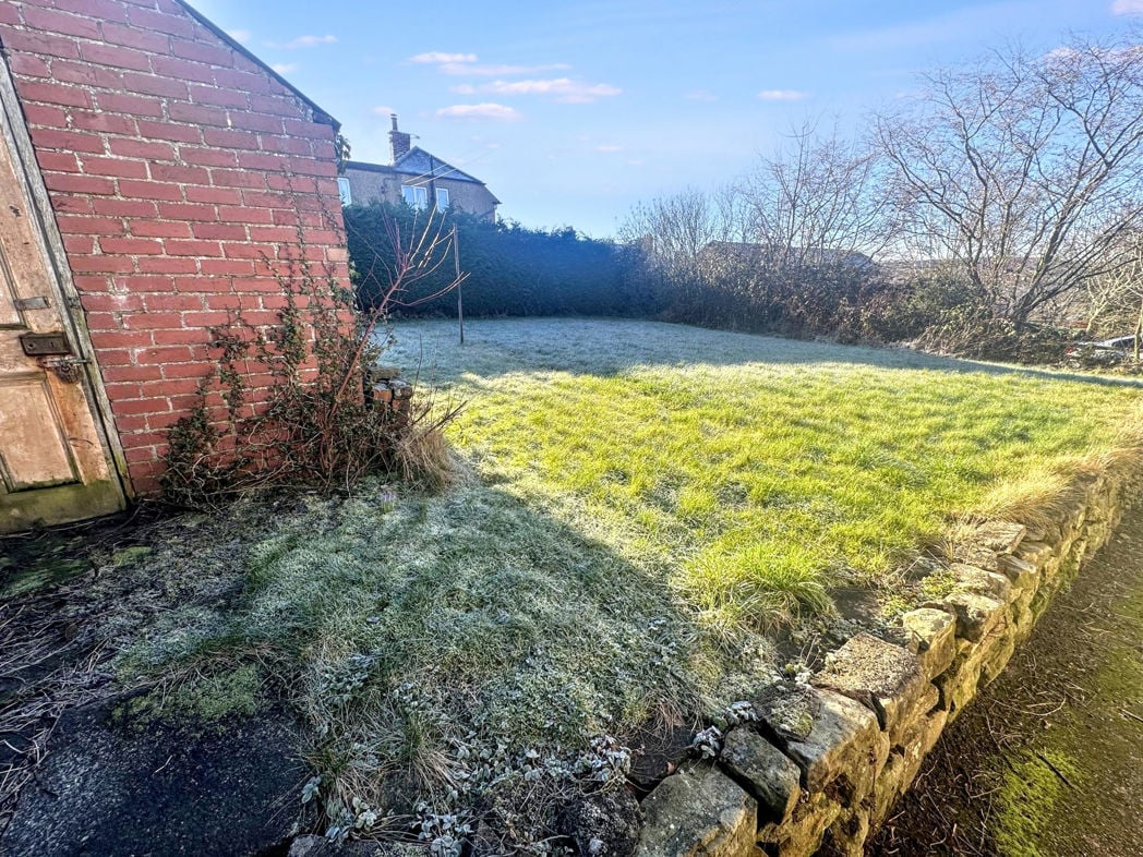 Property image 12 of 16