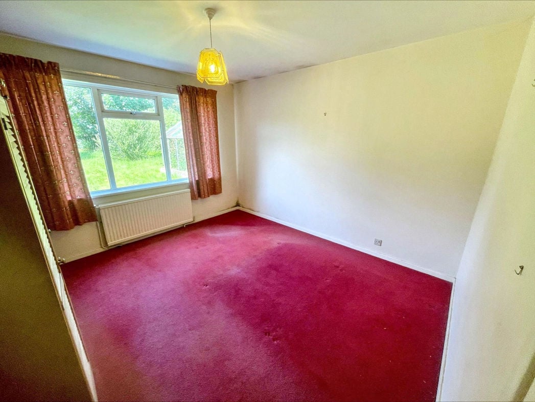 Property image 4 of 16