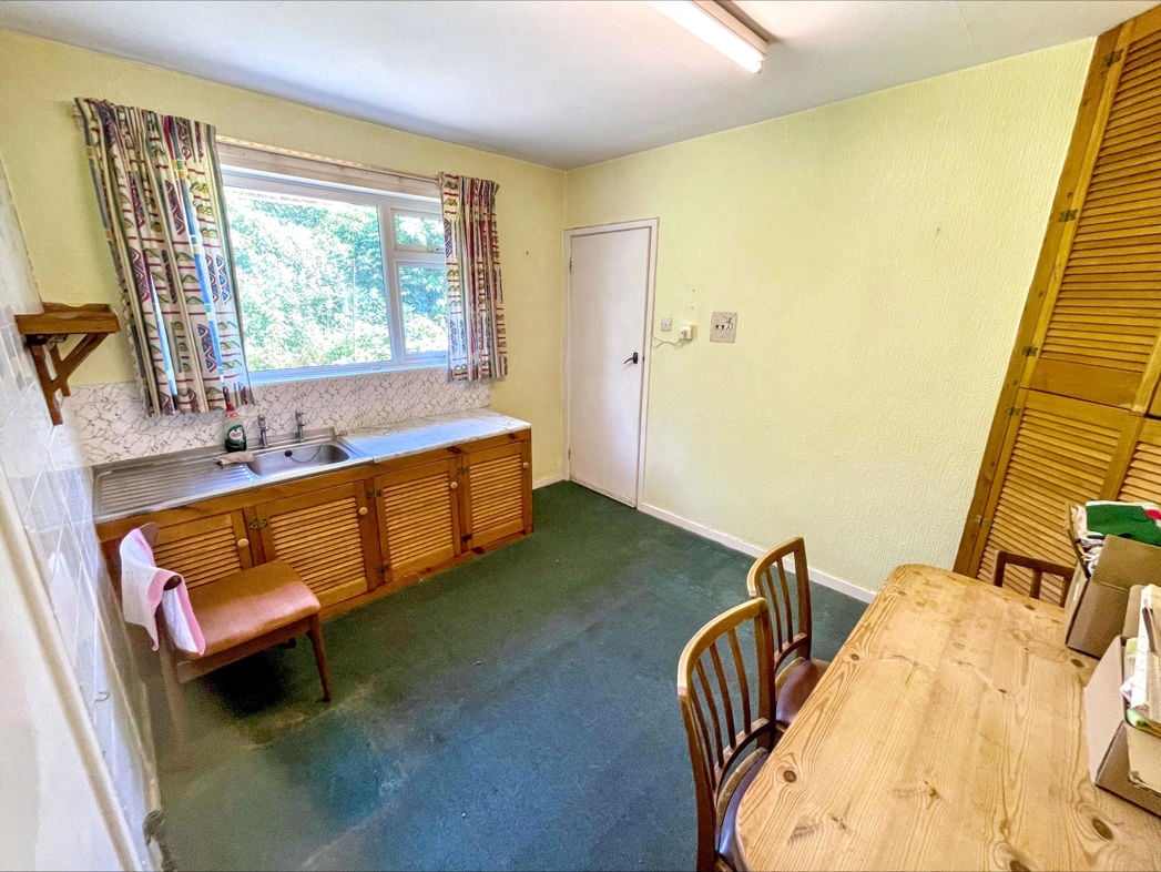 Property image 7 of 16