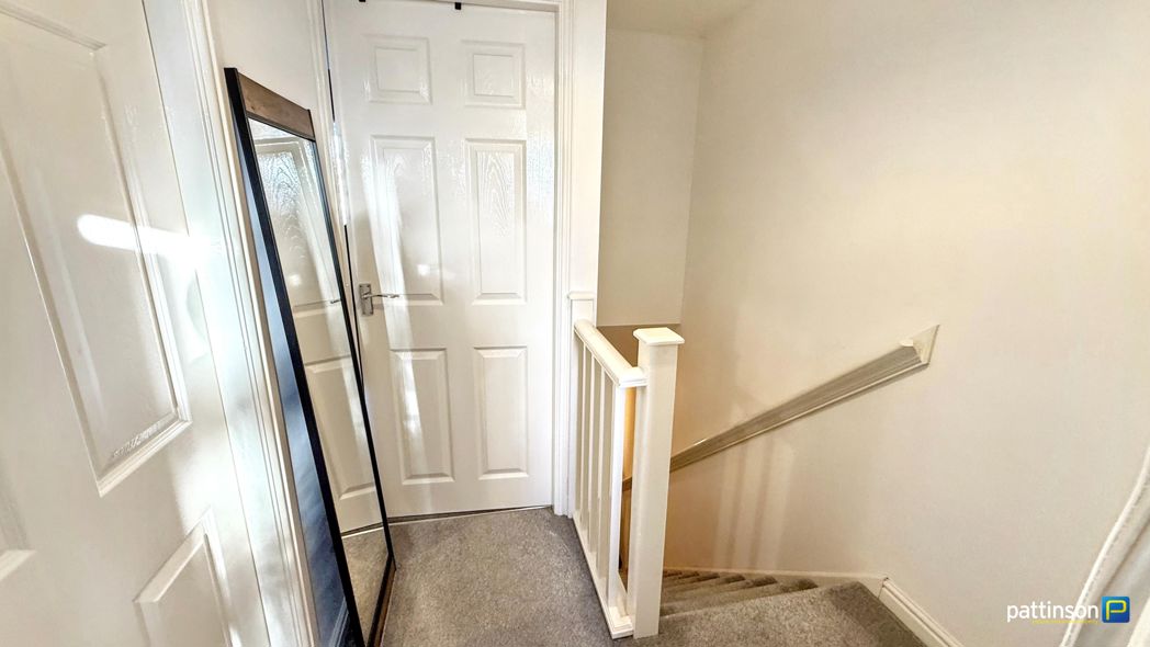 Property image 10 of 21