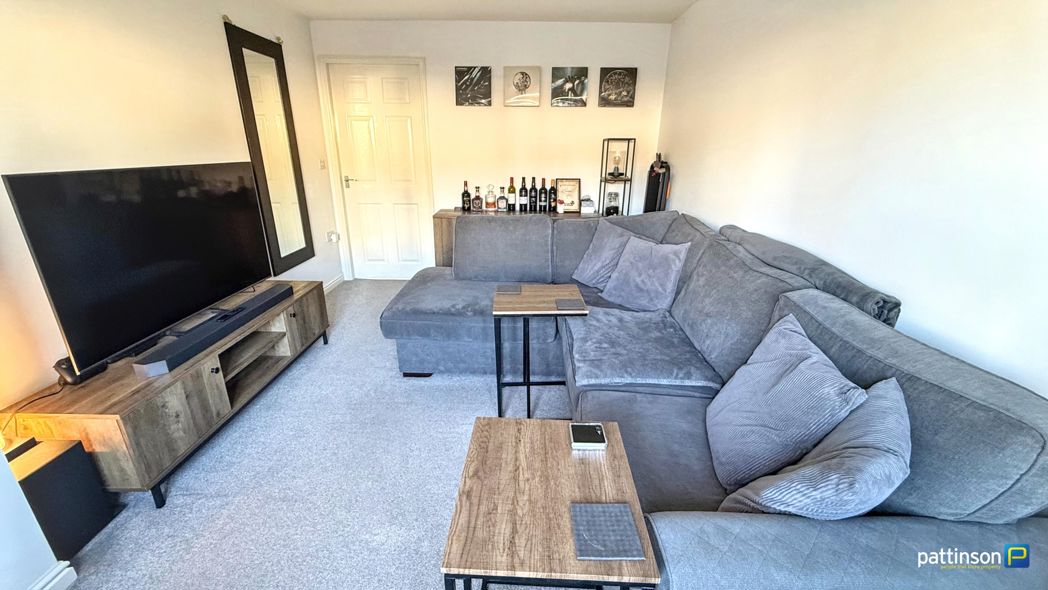 Property image 4 of 21