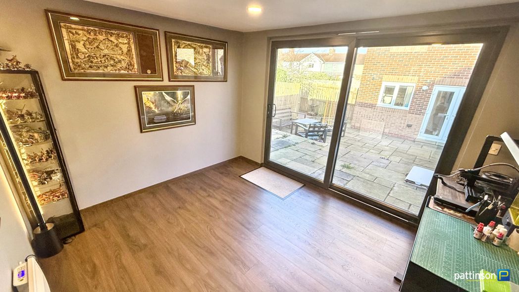 Property image 19 of 21