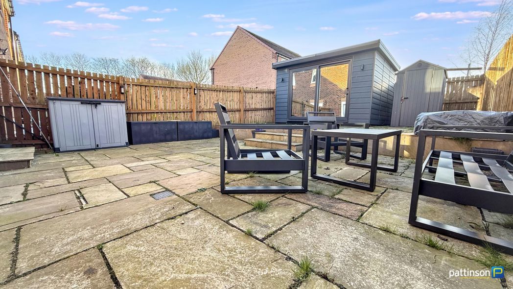 Property image 17 of 21