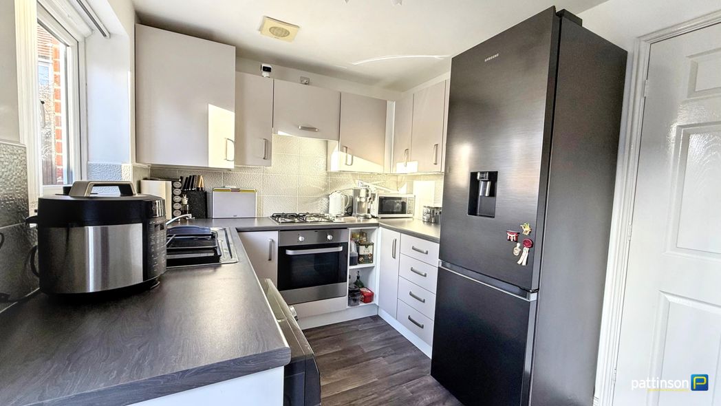 Property image 6 of 21