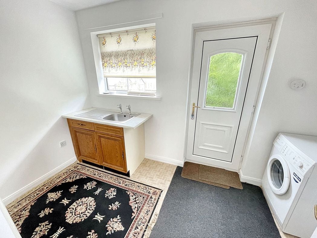 Property image 6 of 13