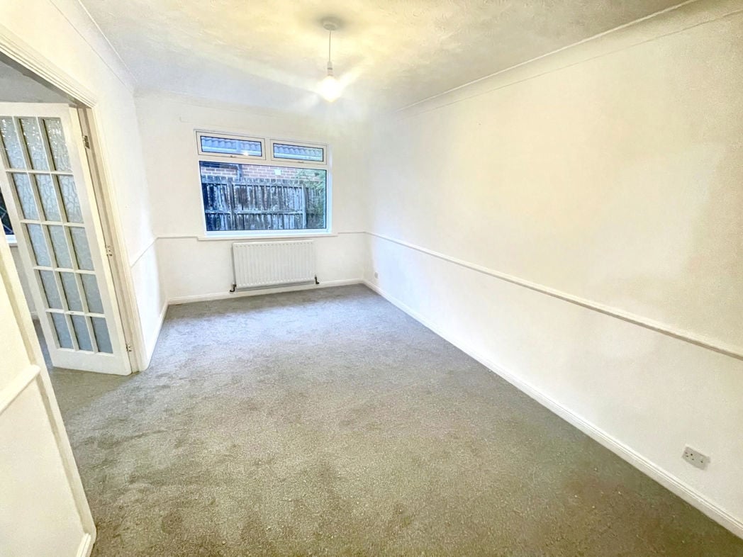Property image 4 of 13