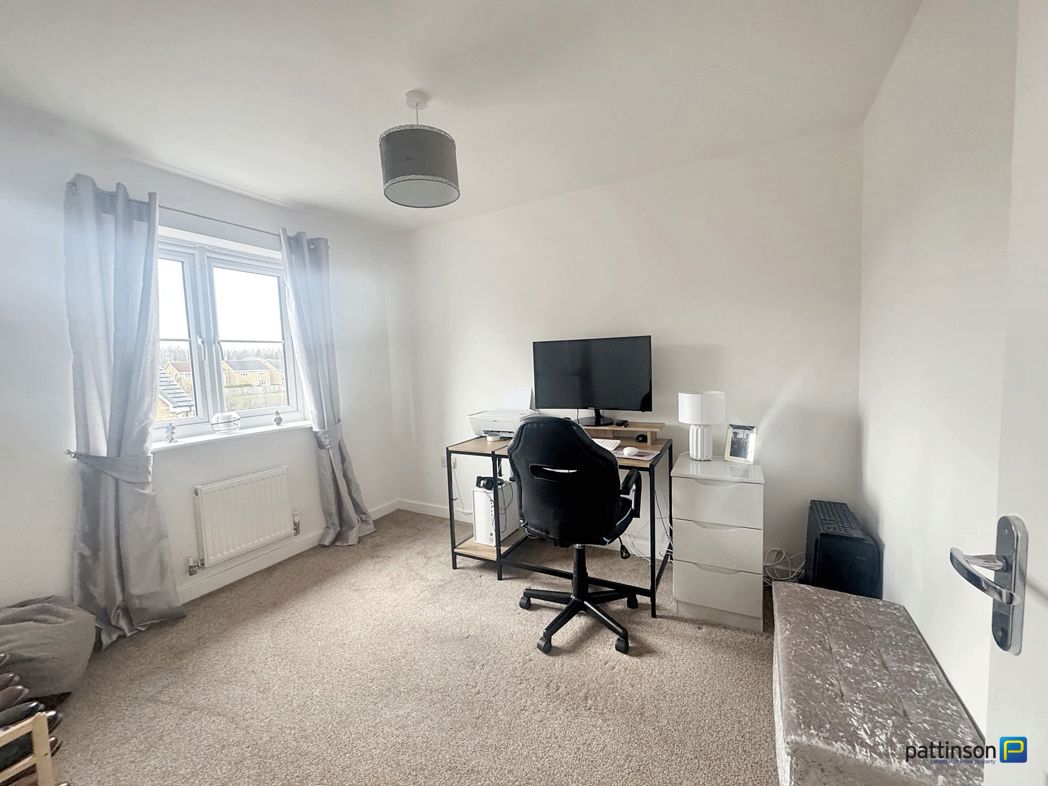Property image 15 of 17
