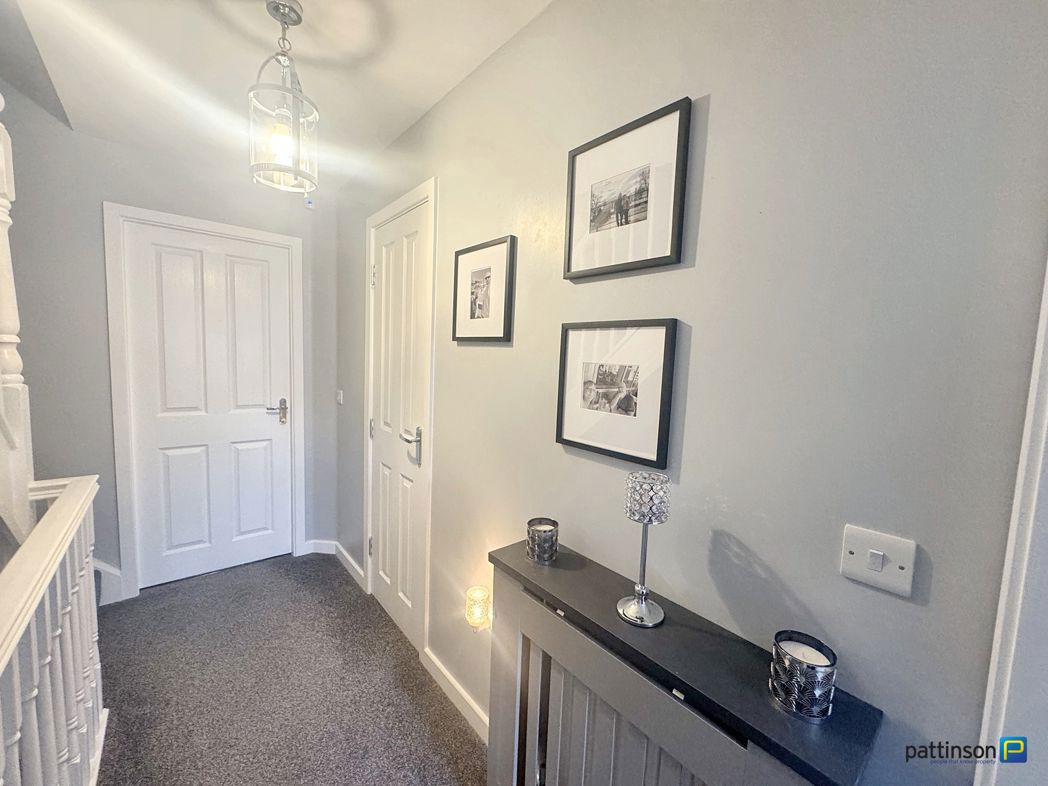 Property image 7 of 17
