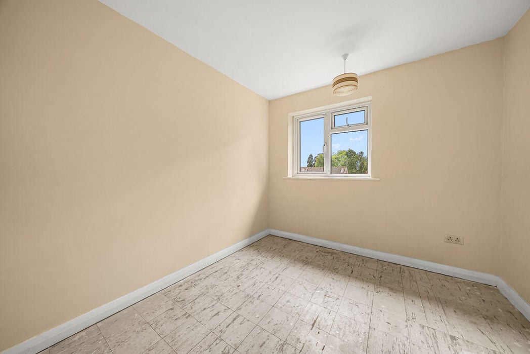 Property image 7 of 9