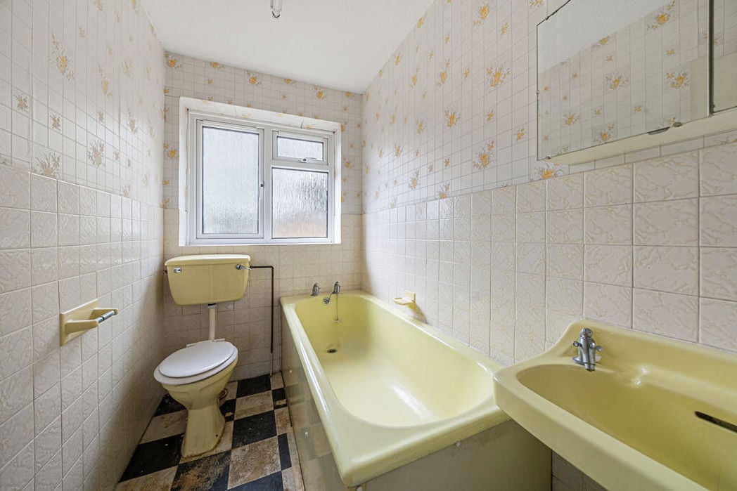 Property image 8 of 9