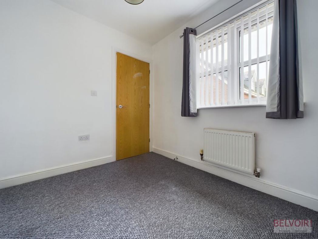 Property image 9 of 13