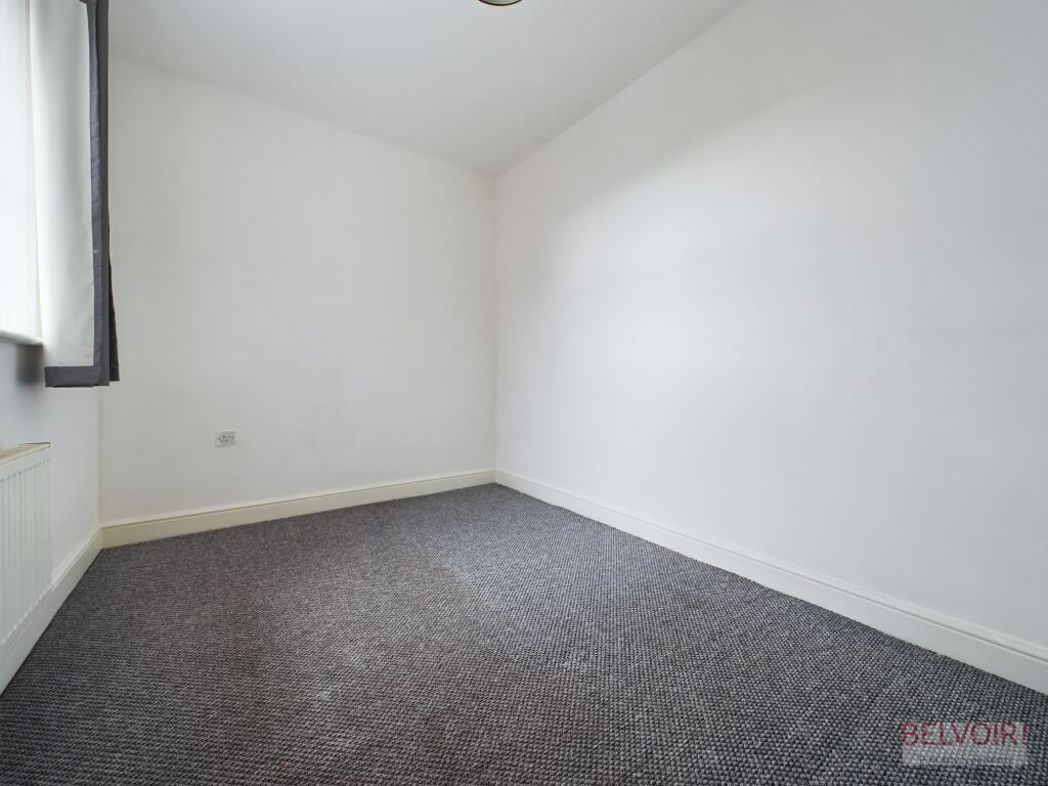 Property image 10 of 13