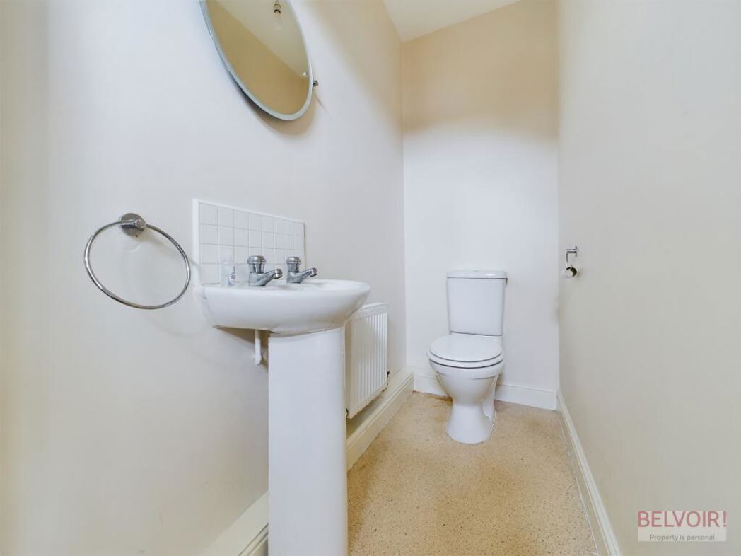 Property image 11 of 13