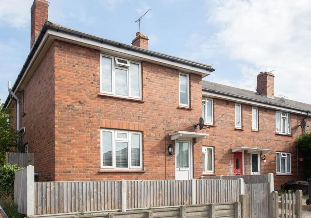 Property image 1 of 12