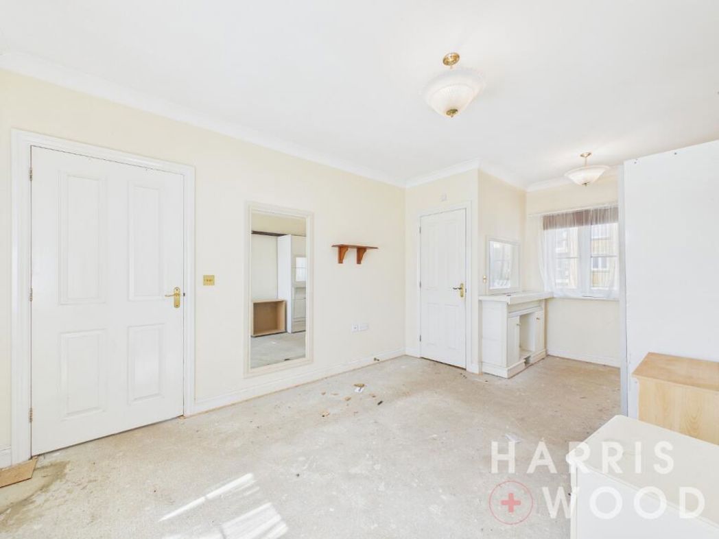 Property image 6 of 17
