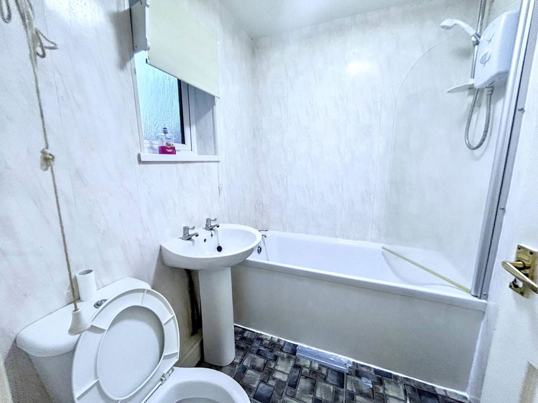 Property image 6 of 10