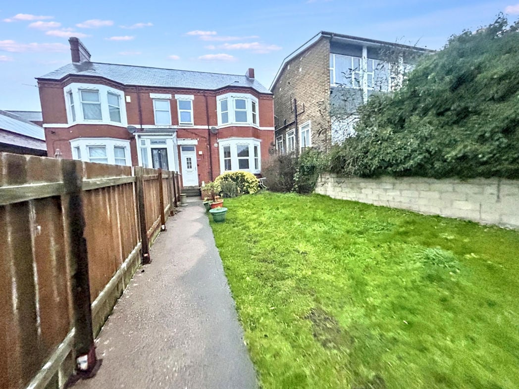 Property image 1 of 13