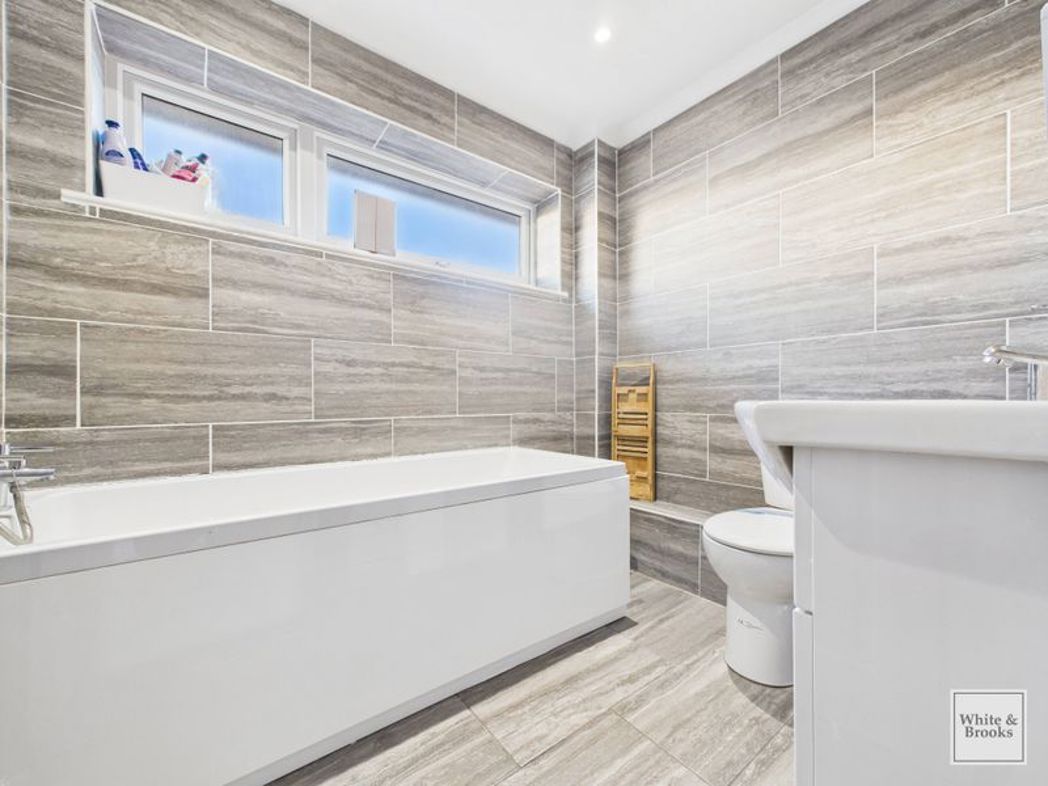 Property image 7 of 21