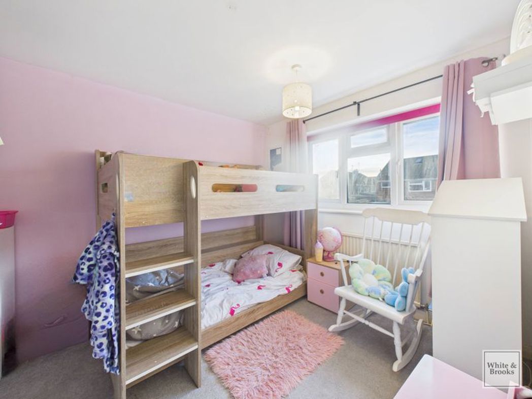 Property image 5 of 21