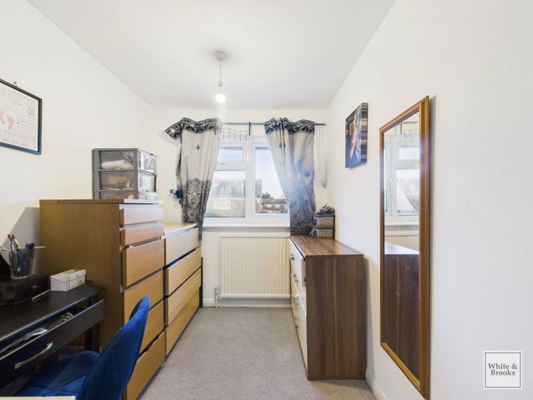 Property image 14 of 21