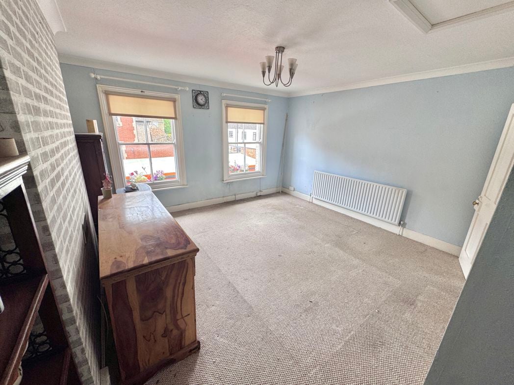 Property image 7 of 21