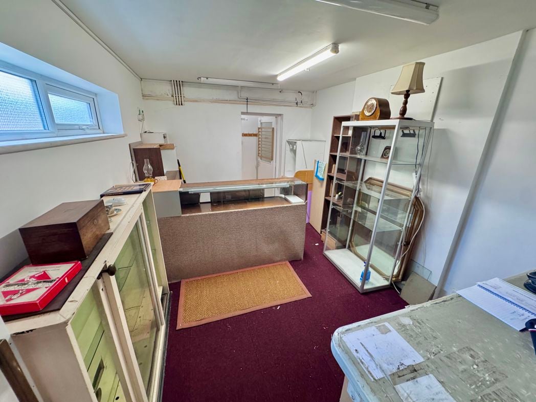 Property image 5 of 21