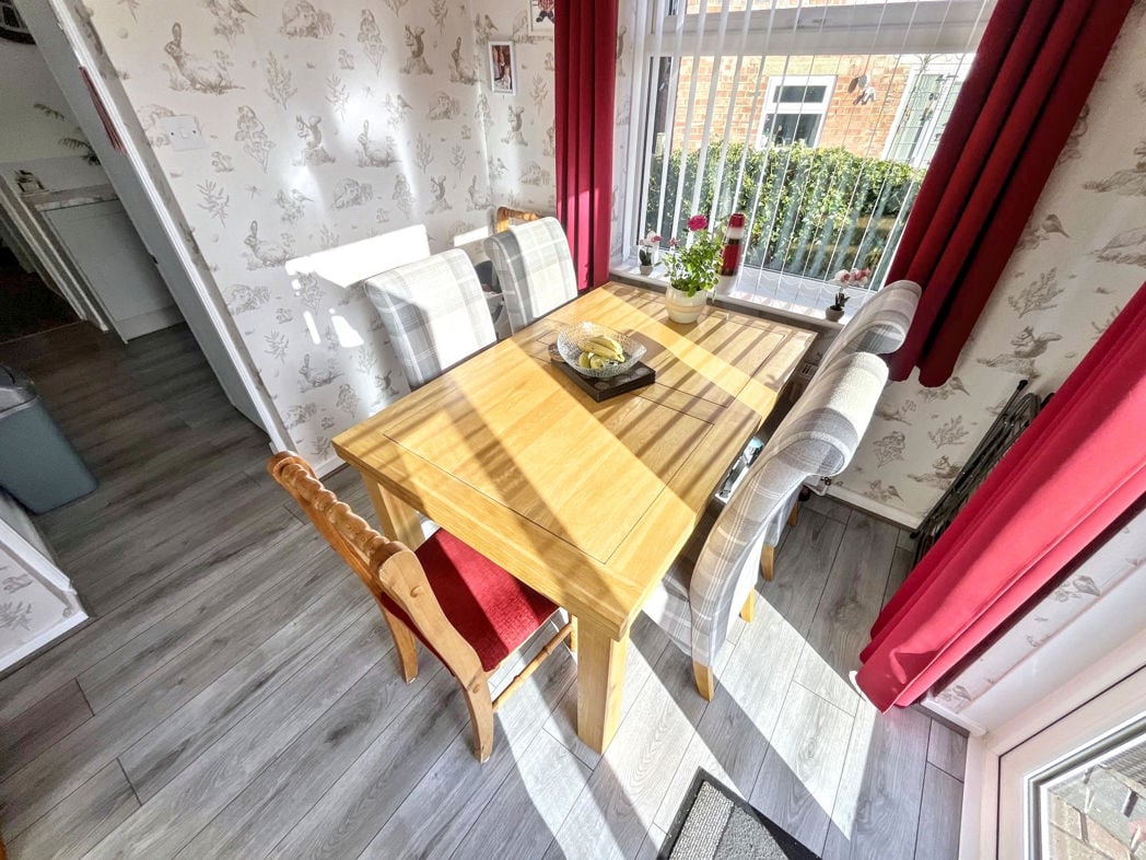 Property image 12 of 16