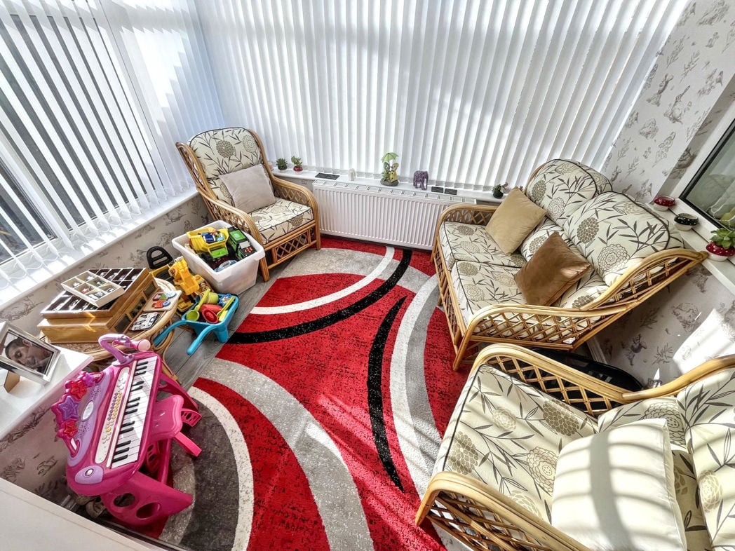 Property image 6 of 16