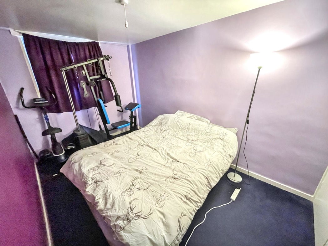 Property image 6 of 8