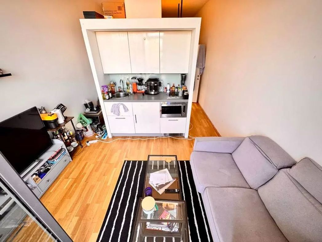Property image 3 of 18
