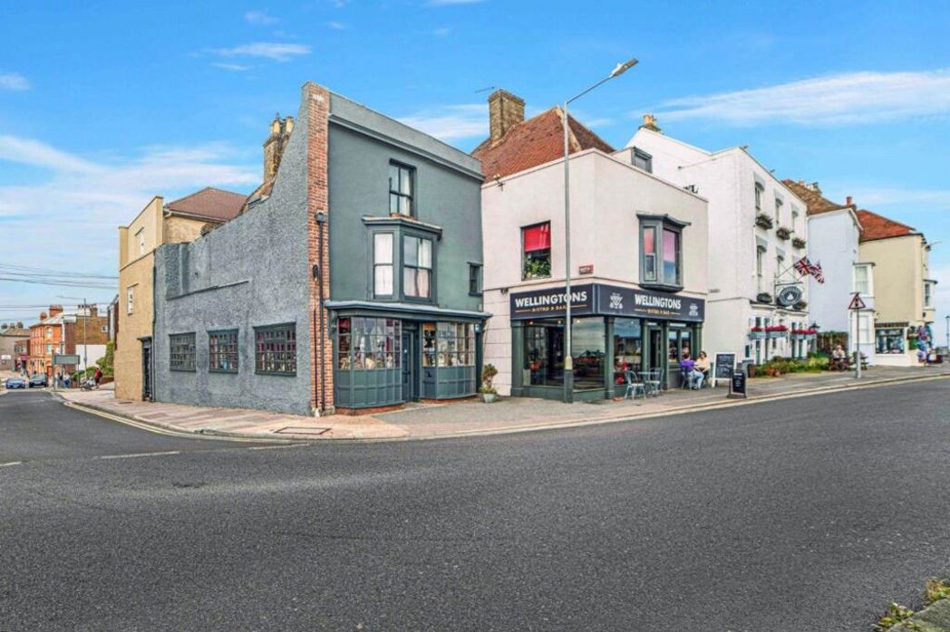 Property image 1 of 29