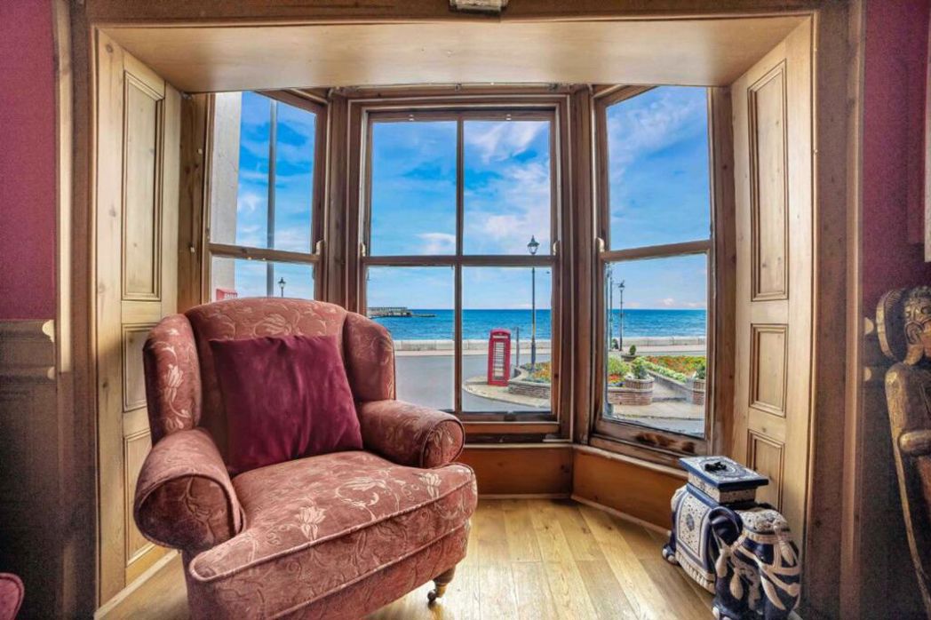 Property image 3 of 29