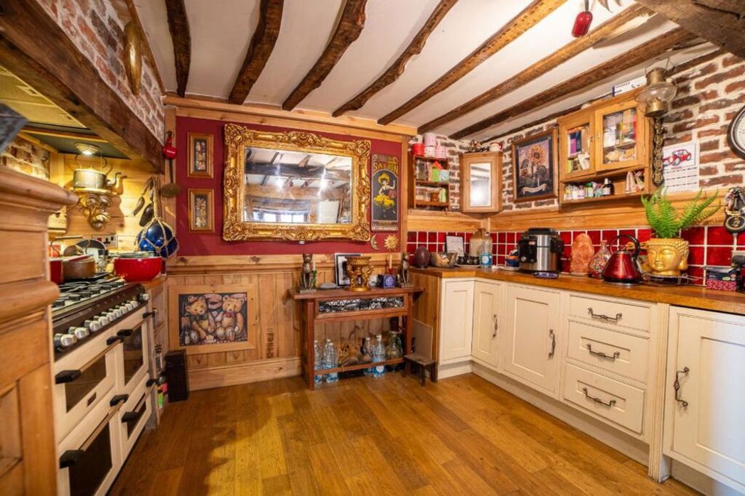 Property image 4 of 29
