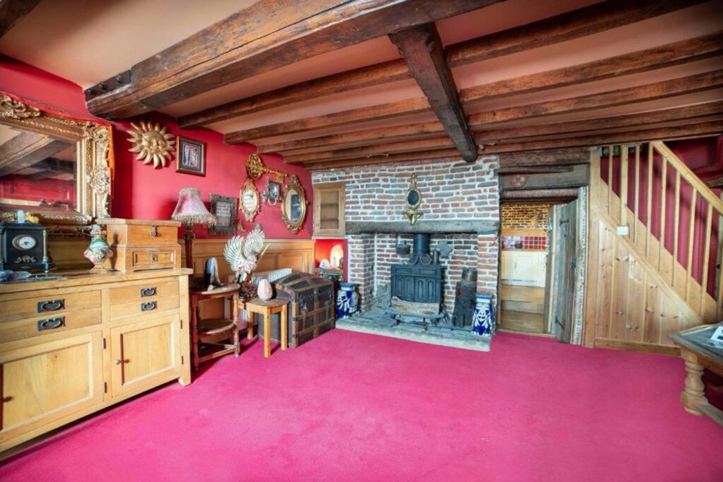 Property image 9 of 29
