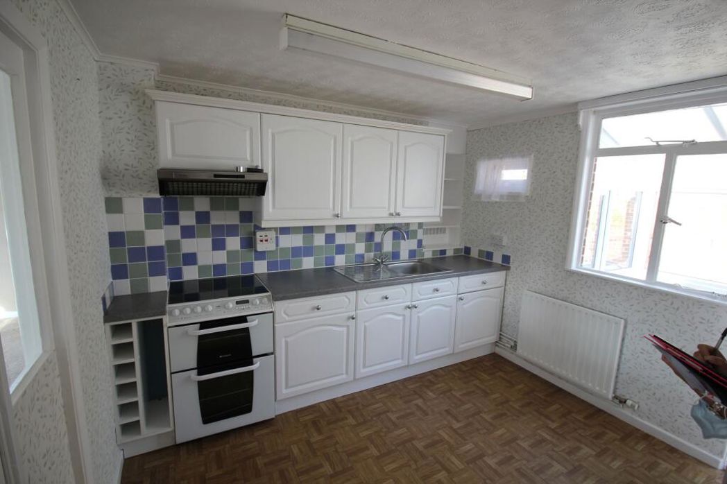 Property image 2 of 13
