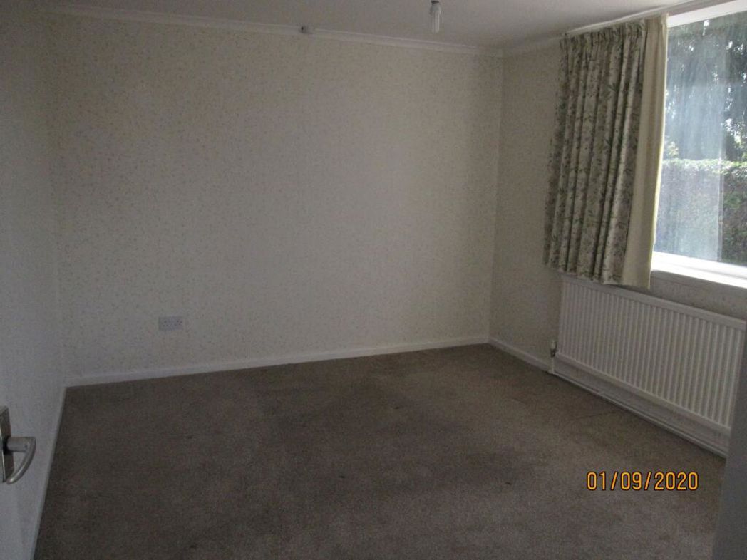 Property image 8 of 13