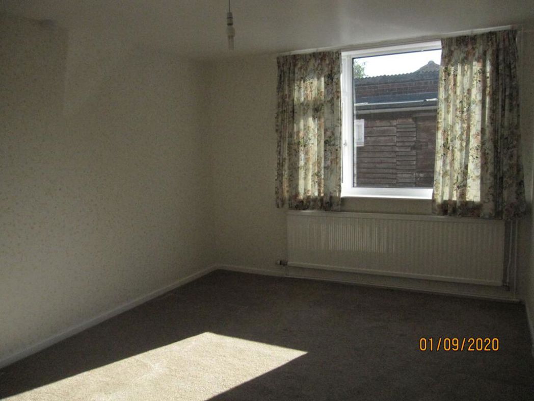 Property image 9 of 13