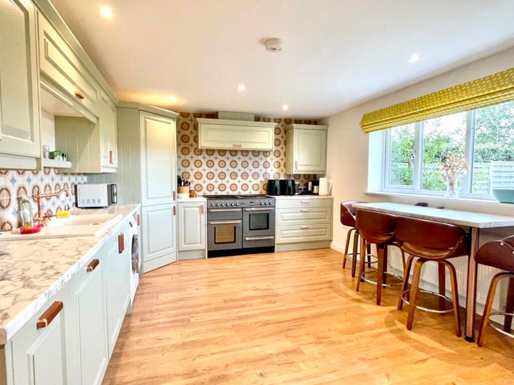 Property image 2 of 14