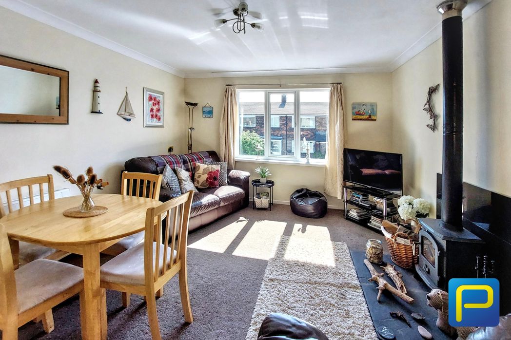 Property image 4 of 18